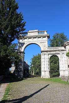 Mt Vernon Gatehouse